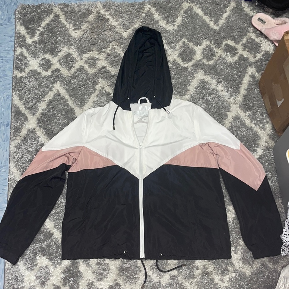 Love Tree windbreaker barely even used, the white is still very white.